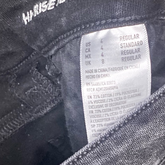 American Eagle Ripped Jeans: Size 4: Black - Picture 4 of 4